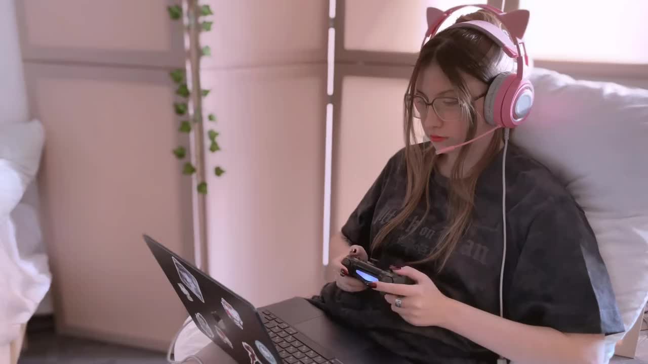Watch Dirty gamer girl works her stepbrother's dick in romantic POV Full. Duration: 16:56 | ePornBabe.