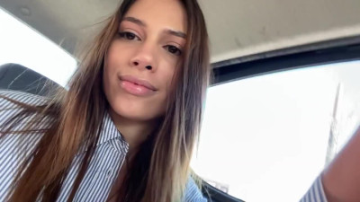 Gorgeous brunette with slim body has sex in the uber with her horny boyfriend