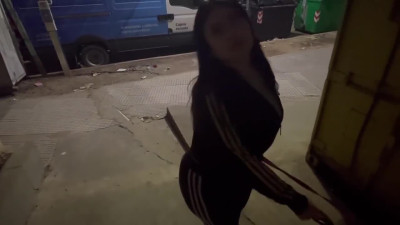 Plumpy latina babe with a really huge butt gets fucked in her bed by a guy