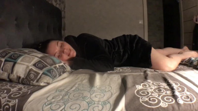 Lying In Bed With Her Plump Ass Bulged Out, Curvy MILF Tempts Her Stepson To Fuck And Breed Her