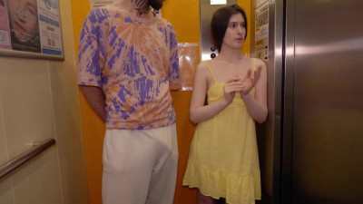 A nice girl next door Hot Pearl gets into a quickie with a stranger
