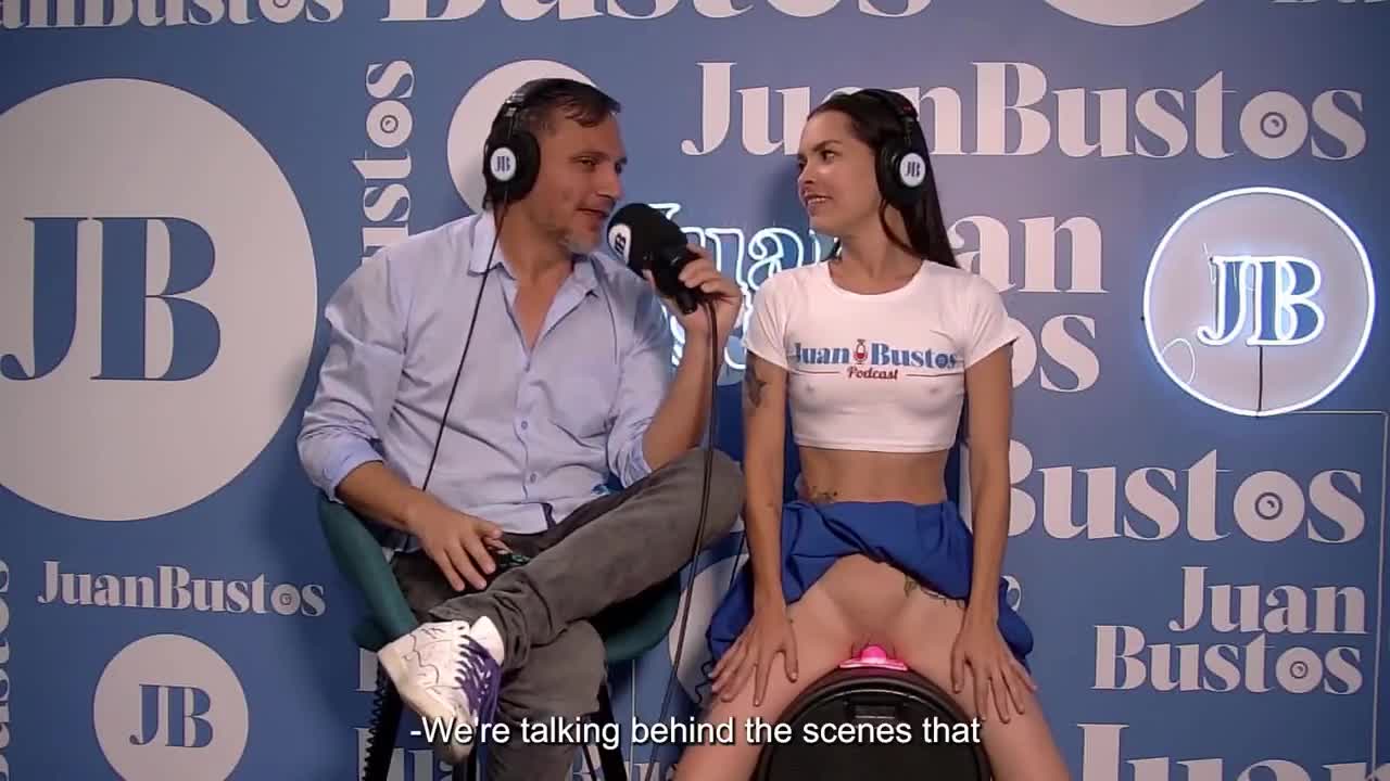 Watch Colombian Latina Yessica Bunny rides a vibrator on a podcast interview Full. Duration: 17:49 | ePornBabe.