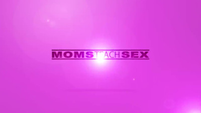 Sext Slim Busty MILF Teaches Her Stepson How To Succeed In Sex And Satisfy a Girl In the Best Way