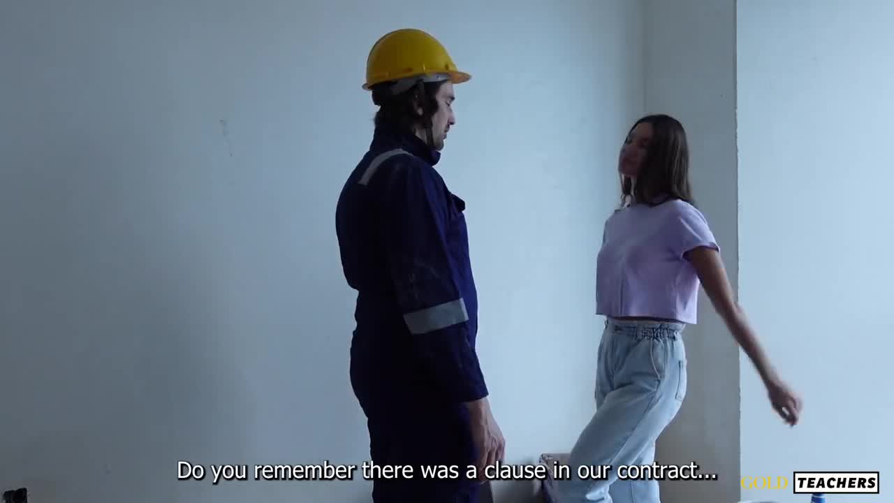 Watch Brunette offers builder to fuck her hard - Amateur Porn Full. Duration: 09:32 | ePornBabe.