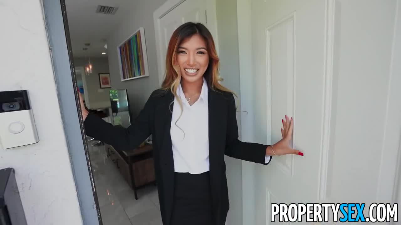Watch Petite cute asian girl enjoys having her boss's huge cock in her mouth and pussy Full. Duration: 12:01 | ePornBabe.