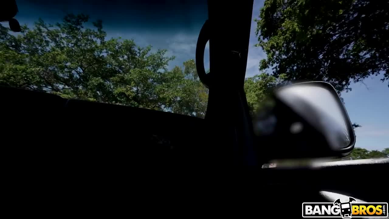 Watch I picked up a really hot milf to fuck in my bus Full. Duration: 04:58 | ePornBabe.